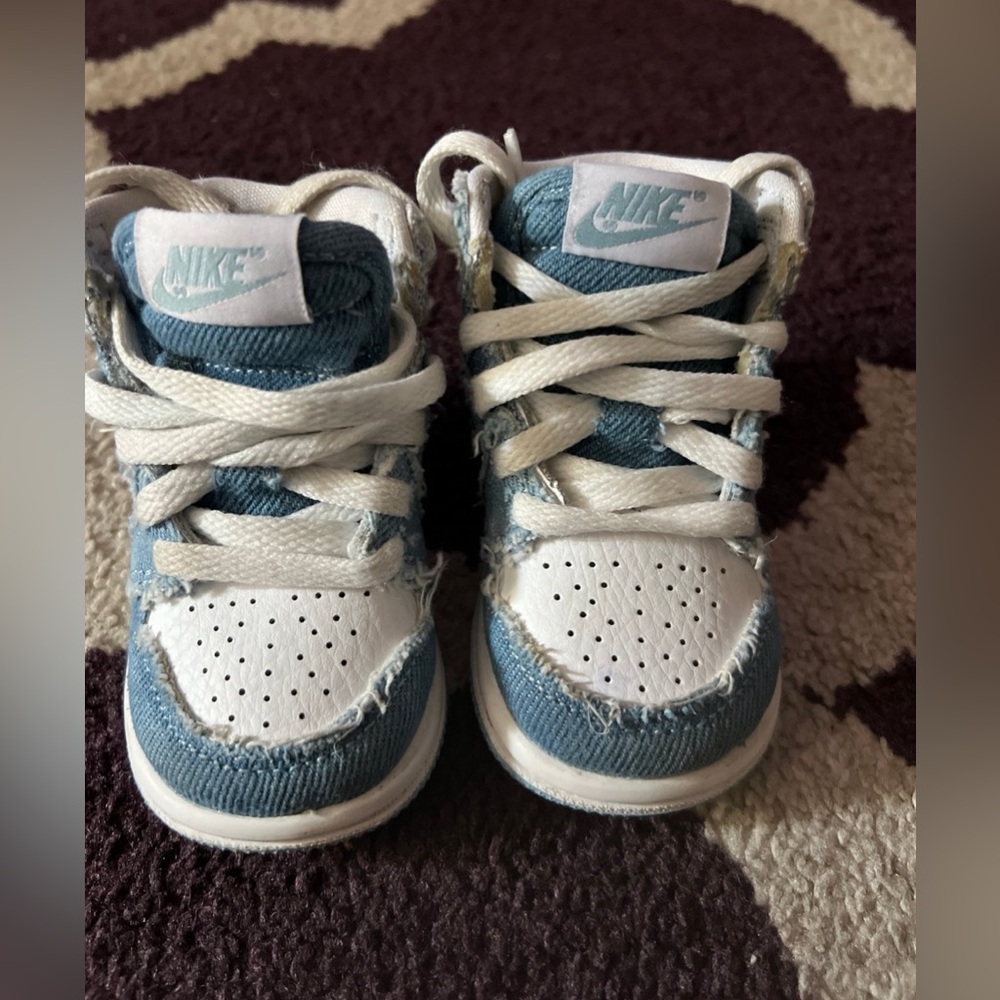Nike Air Jordan 1